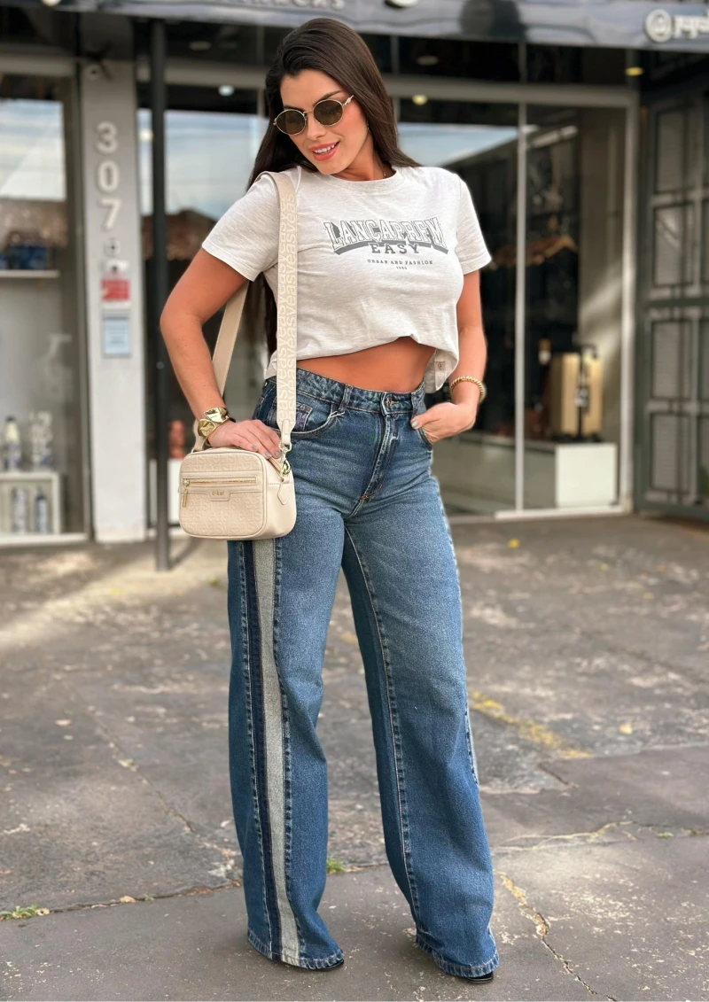 LANÇA PERFUME - Calça Jeans Wide Leg Cintura Alta Lança Perfume - 8505 LANÇA PERFUME - Calça Jeans Wide Leg Cintura Alta Lança Perfume - 8505