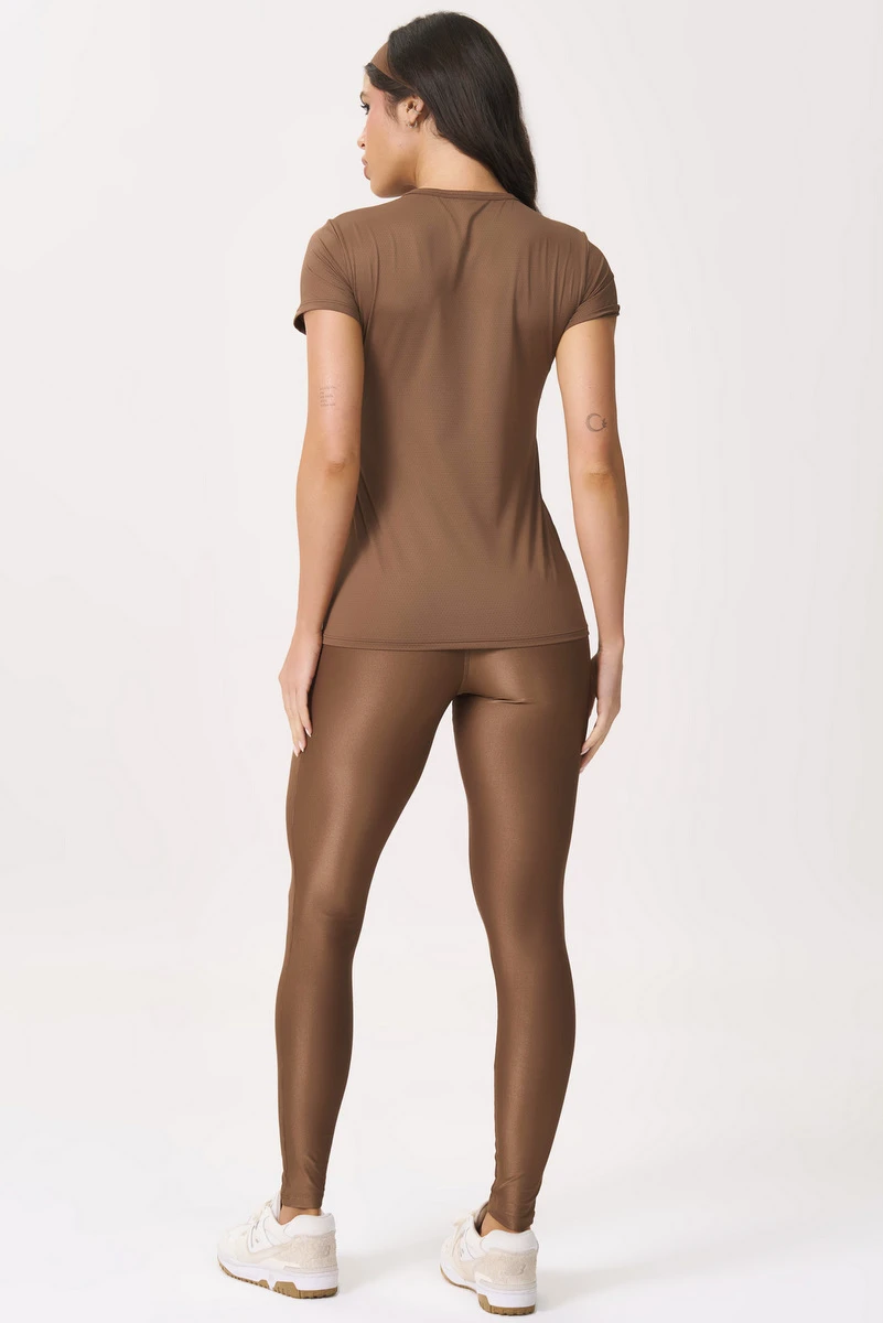 Lets Gym - Shirt M/C Basic Mocha Mousse - 2430MM