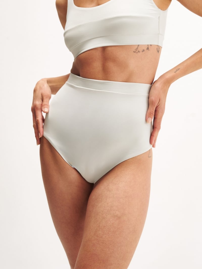 Salma - Bikini Hot Pants Bali Ice - SALSURFHP2PRA