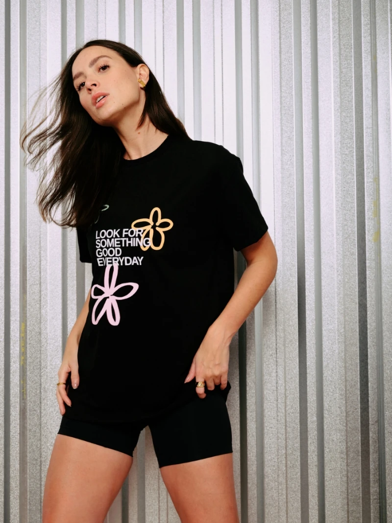 Salma - TShirt Classic Fit Bette Days Black - SALTSHIRT5PRE