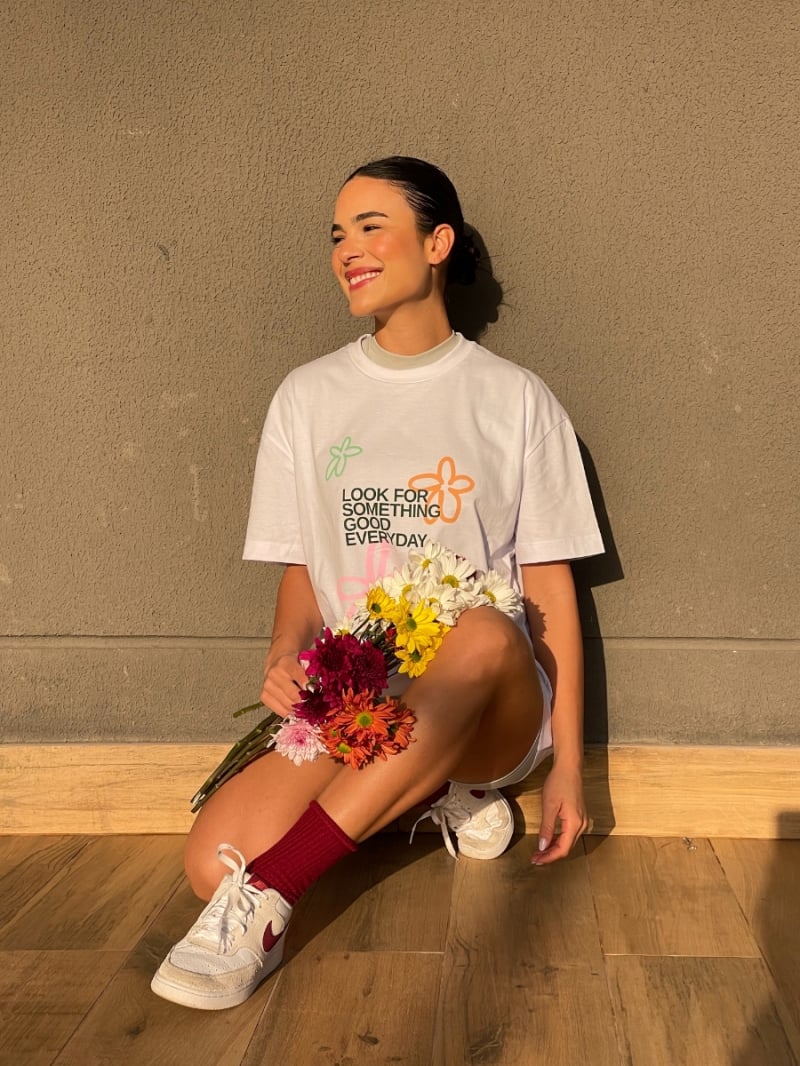 Salma - TShirt Classic Fit Better Days White - SALTSHIRT5PRE Salma - TShirt Classic Fit Better Days White - SALTSHIRT5PRE