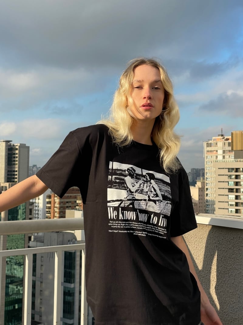 Salma - TShirt Classic Fit Just Living Black - SALTSHIRT6BRA Salma - TShirt Classic Fit Just Living Black - SALTSHIRT6BRA