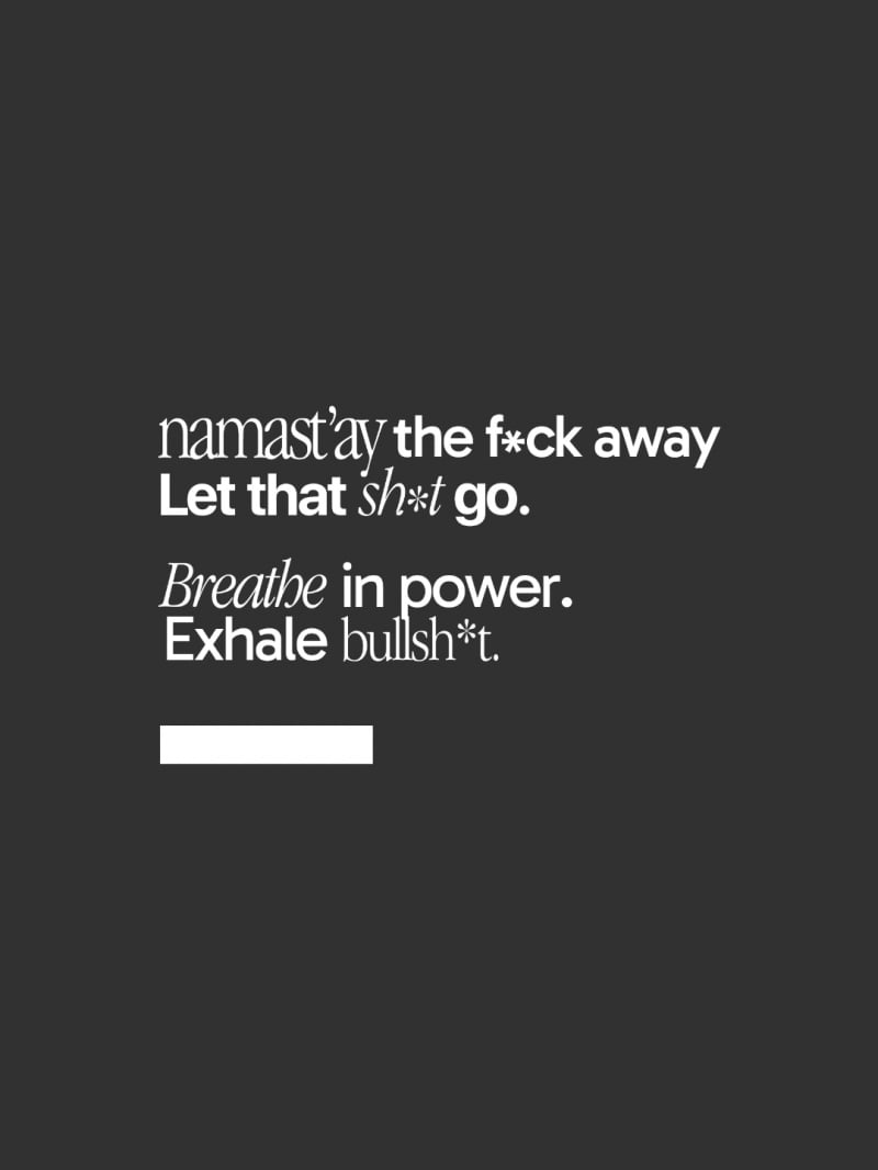 Salma - TShirt Classic Fit Namastay Black - SALTSHIRT7BRA Salma - TShirt Classic Fit Namastay Black - SALTSHIRT7BRA