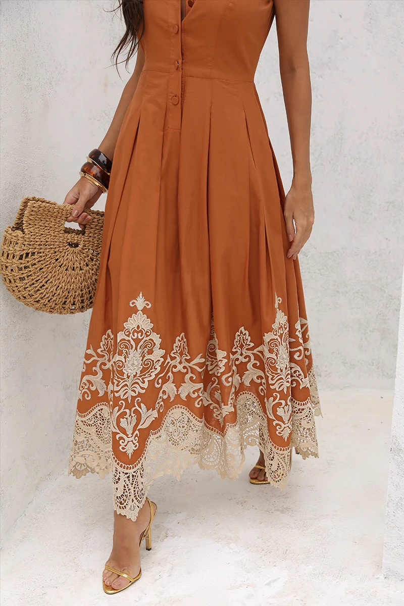 Dot Clothing - Dress Dot Clothing Cora Longuete Barra needlework Terracotta - 2896MARROM Dot Clothing - Dress Dot Clothing Cora Longuete Barra needlework Terracotta - 2896MARROM