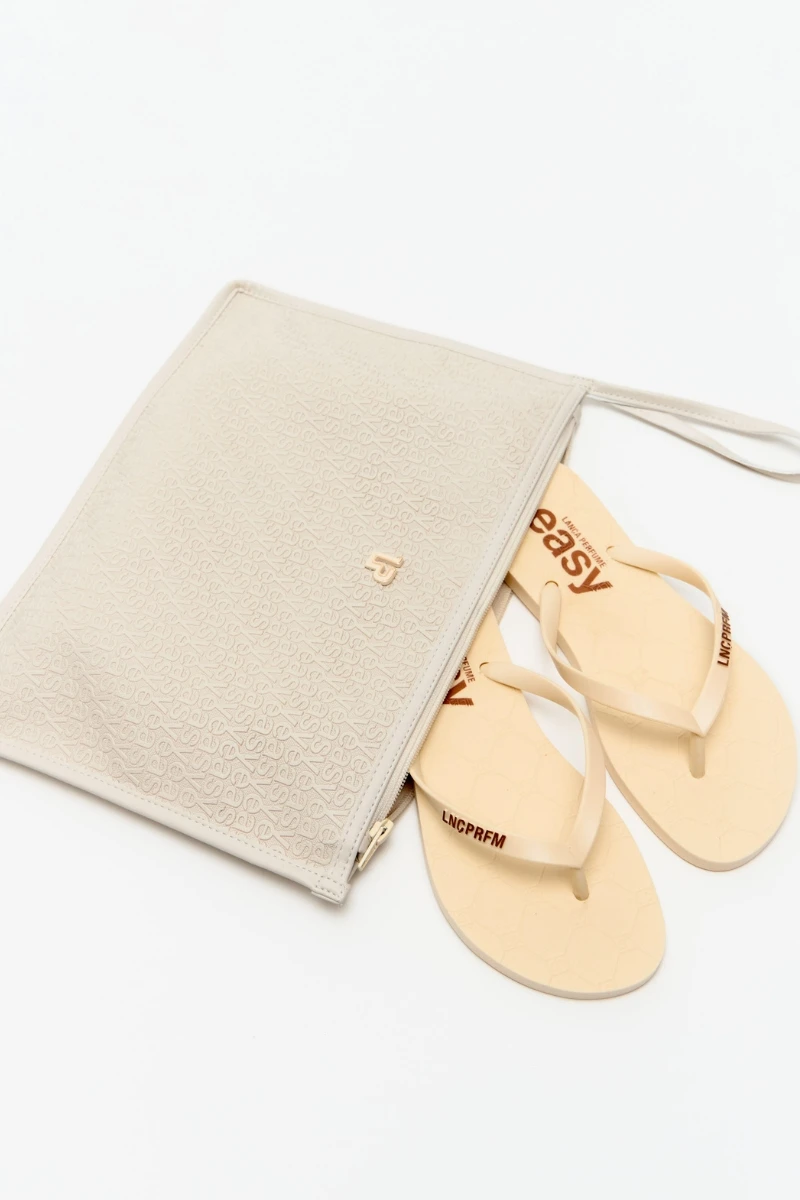 LANÇA PERFUME - Lança Perfume Toiletry Kit with Flip Flop - 0680