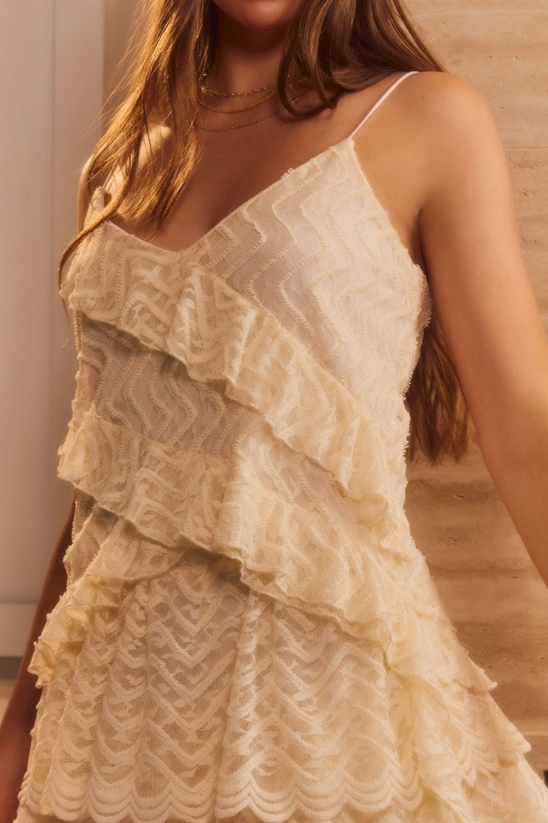 N-BLOOM - Blusa Peônia Babado - B009