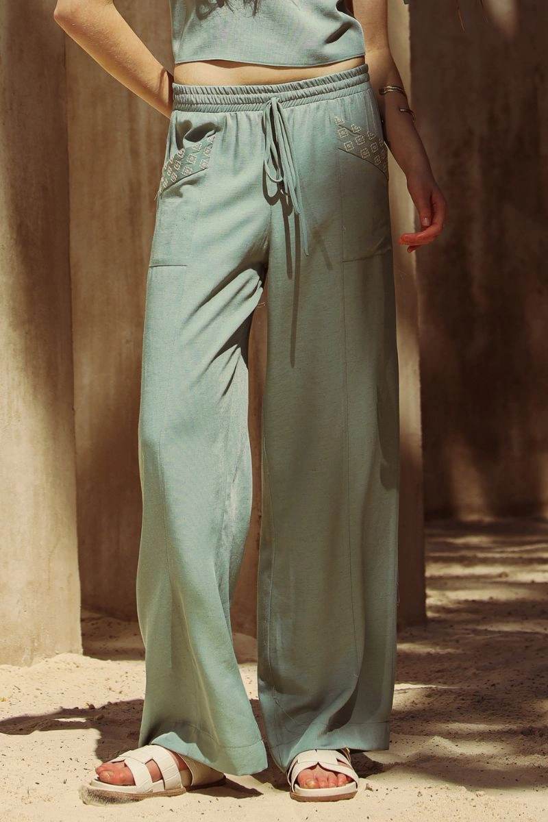 N-BLOOM - Calça Violeta Bordado - B048