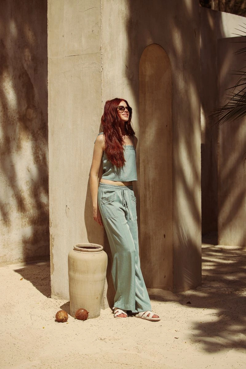 N-BLOOM - Calça Violeta Bordado - B048