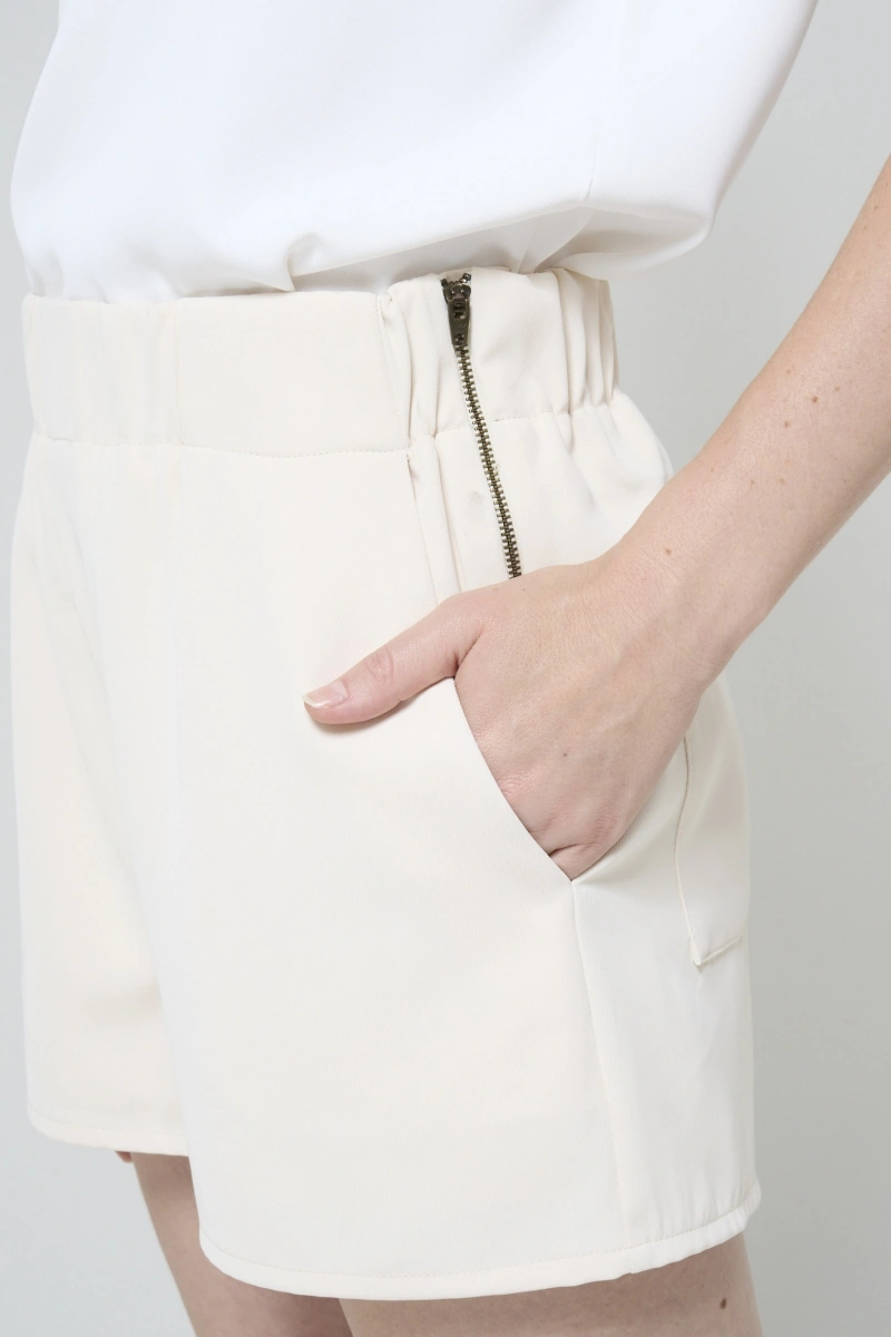 Hidrogênio - SHORTS FORRADO C/ ELÁSTICO CREME - 20462016