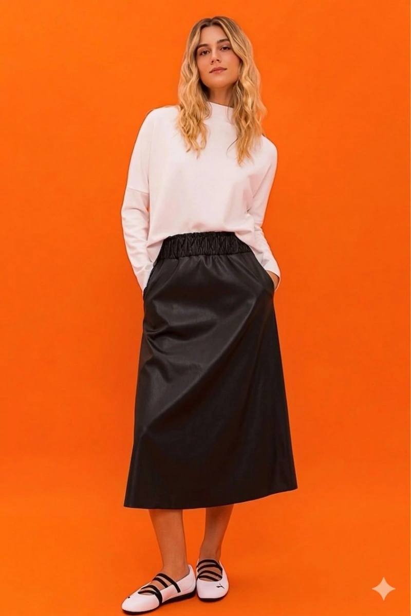 Hidrogênio - Black PU elasticated skirt - 20548001