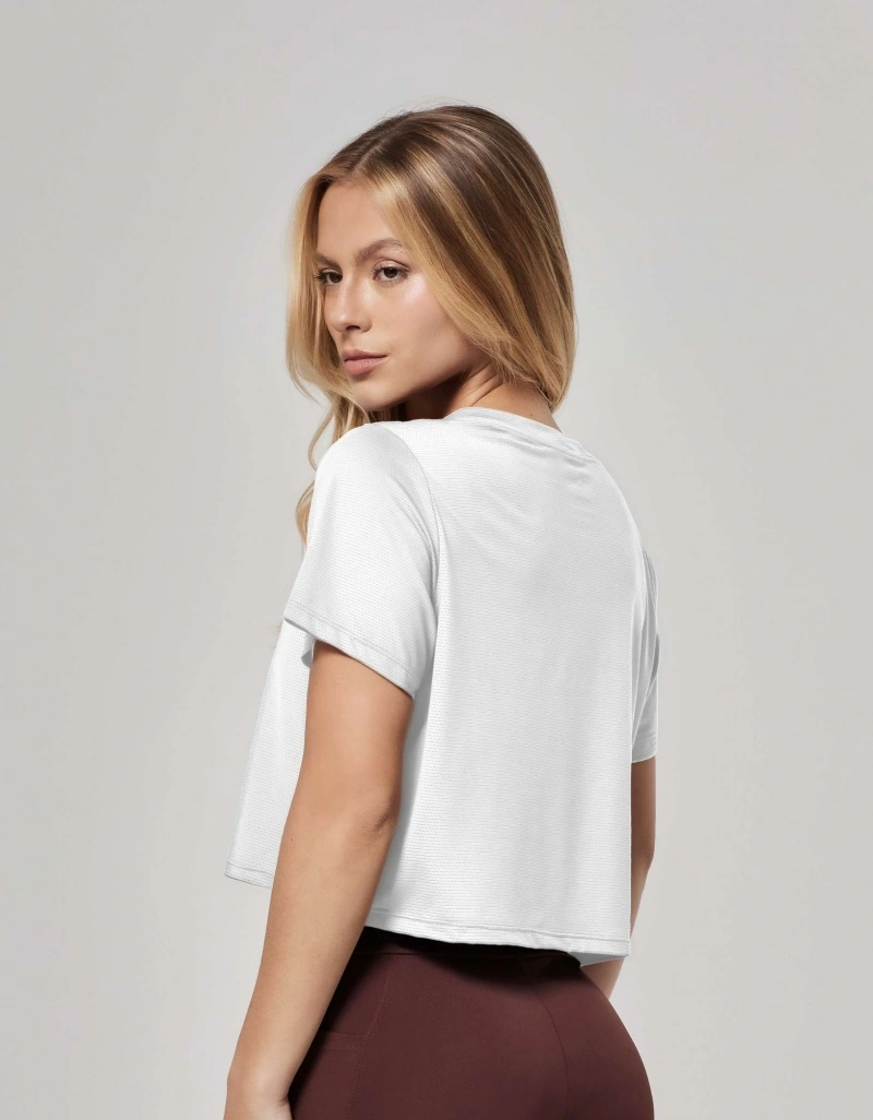 Vestem - Aitana White Short-Sleeve Dry Fit Shirt - BMC644.ESS.C0001