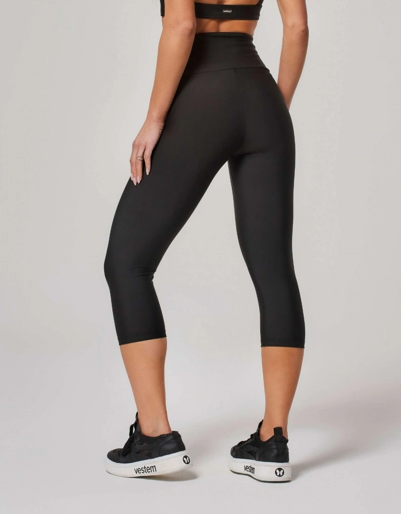 Vestem - Legging Corsario Shape Up Sense Preto - COR18.ESS.C0002