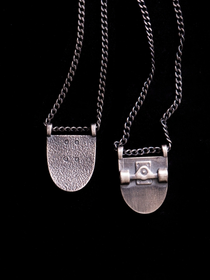 Salma - Escapulário Skate - SALMESSK