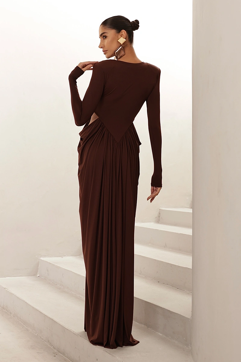 Dot Clothing - Vestido Dot Clothing Longo Kassia Manga Longa Drapeado Marrom - 2971MARROM