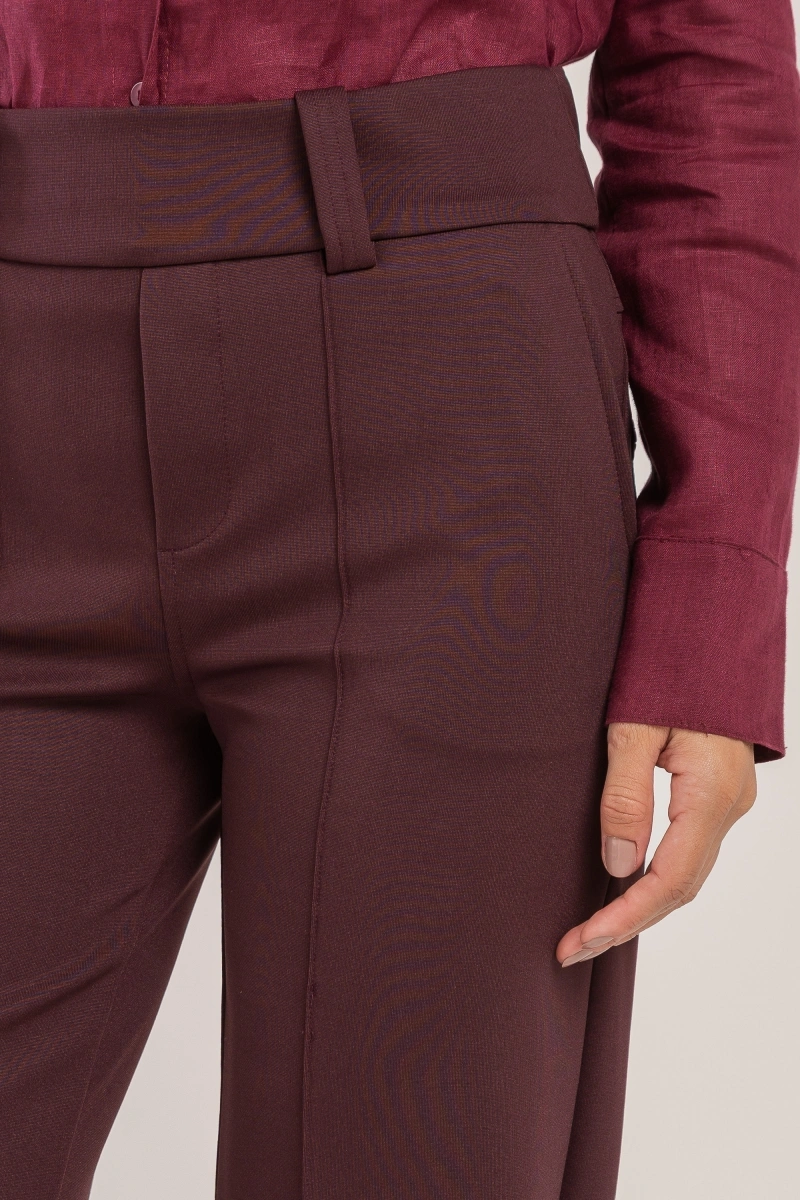 Hidrogênio - CALÇA SKINNY BARREL LETICIA ROXA - 20725011