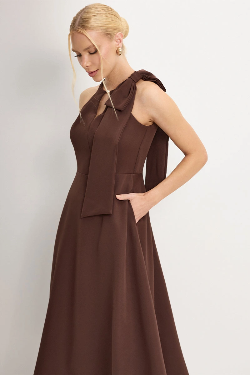 Miss Misses - Iolanda dress with bow, pearl detail, brown collar. - 54775214