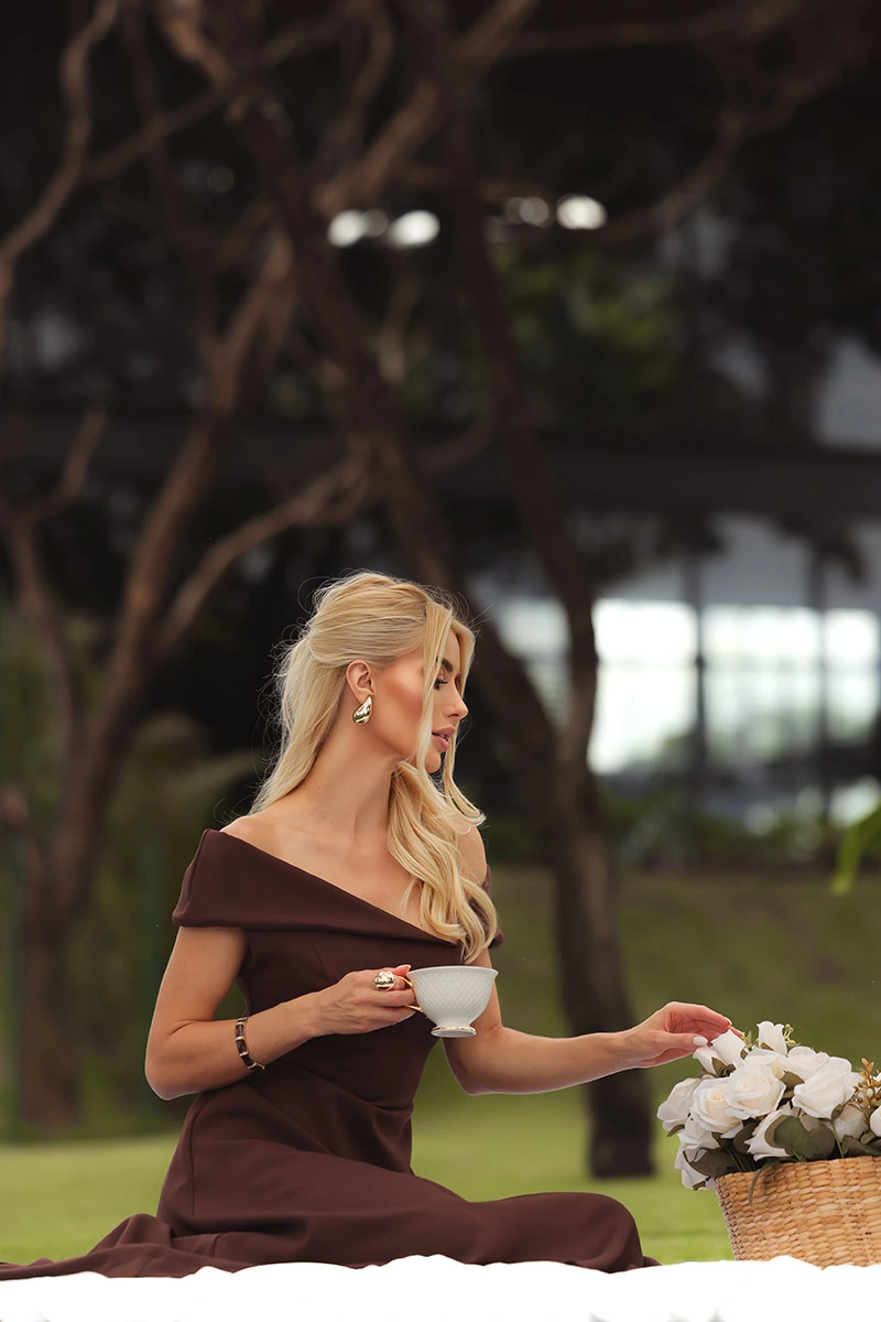 Miss Misses - Dress Antonia with Princess Collar and Zipper, Brown - 54748214