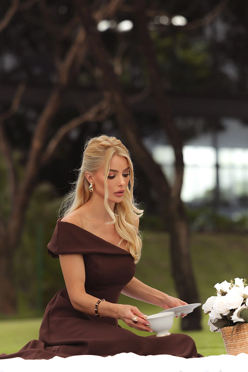 Miss Misses - Dress Antonia with Princess Collar and Zipper, Brown - 54748214