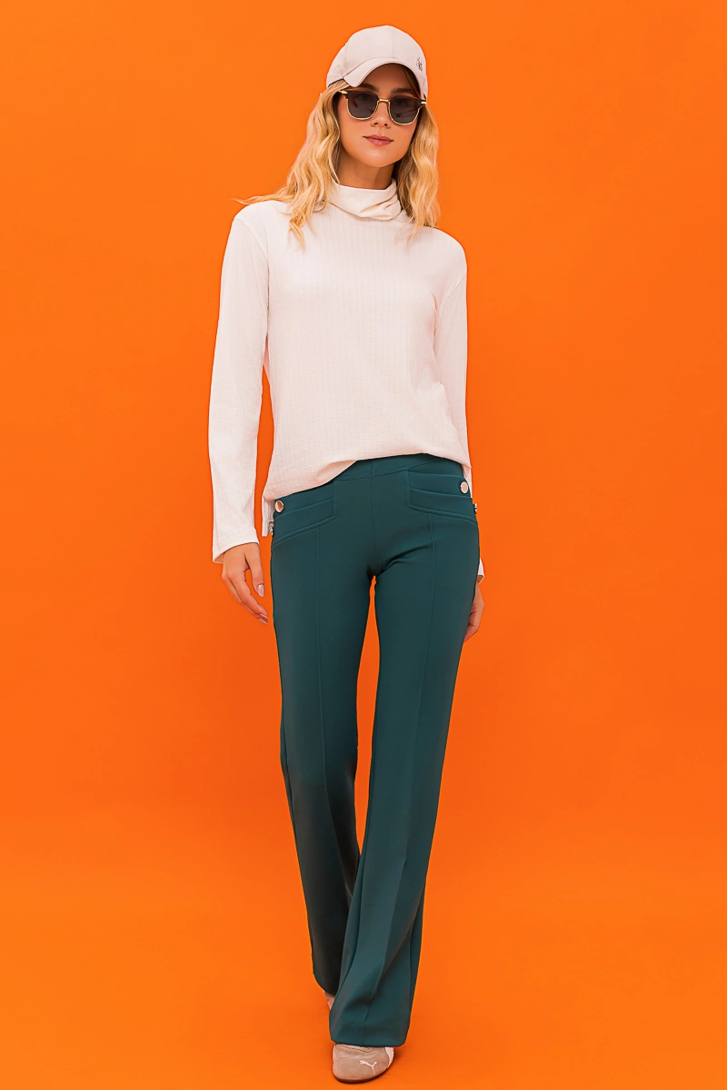 Hidrogênio - CALÇA FLARE COM LAPELAS AMORA VERDE PROFUNDO - 20359612