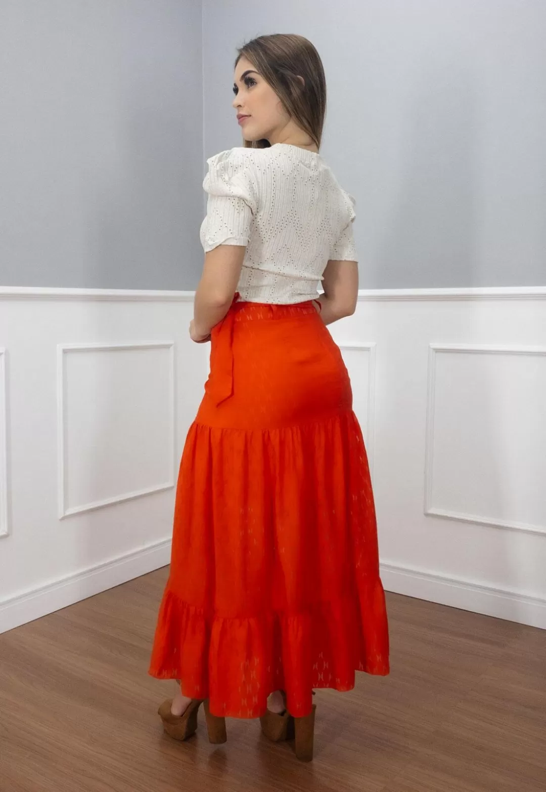 Vanillamint - Skirt Vanillament midi with Red waistband - 1000807 Vanillamint - Skirt Vanillament midi with Red waistband - 1000807