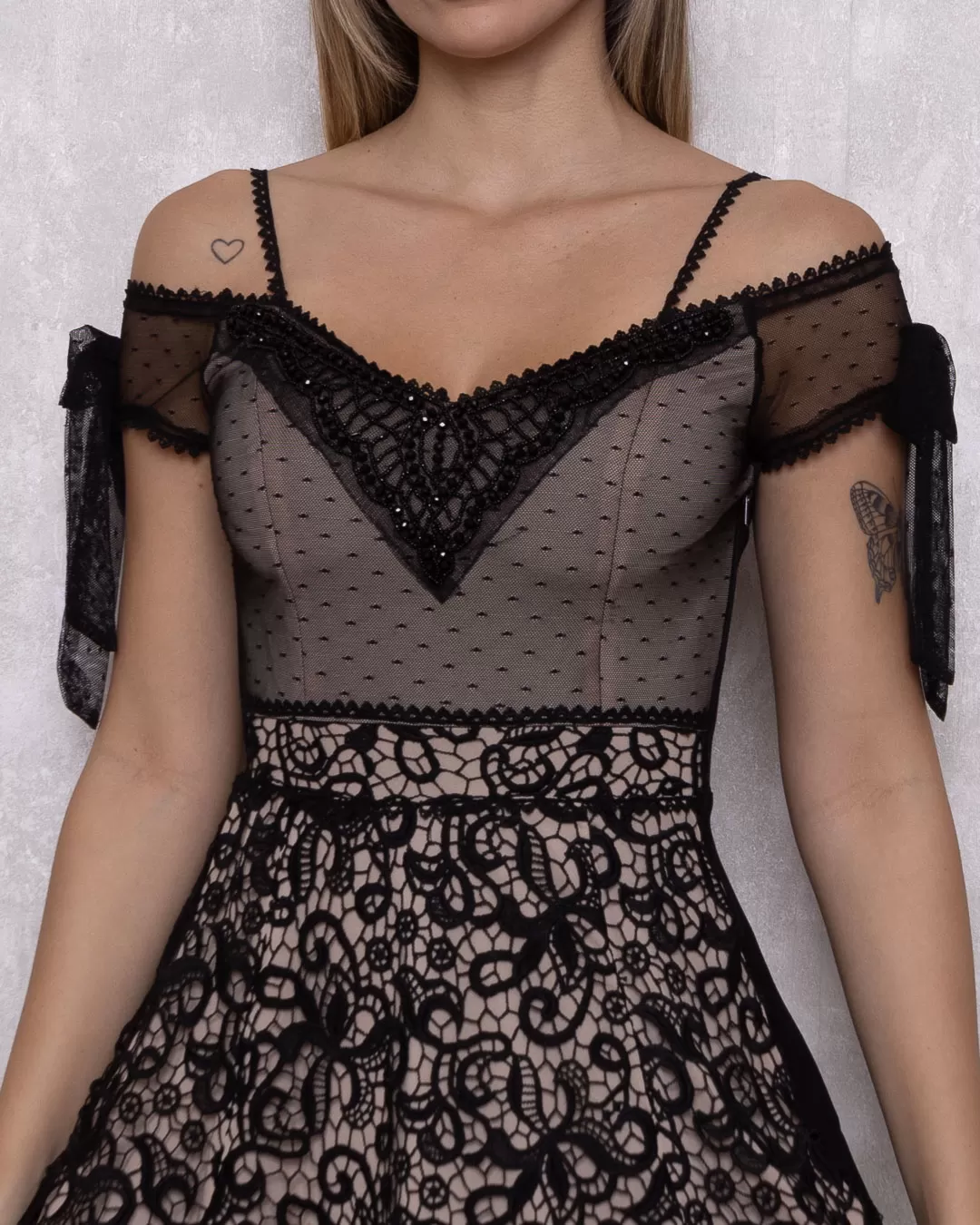 Kesses - Dress Kesses with Tulle Nude and Black - 10008277 Kesses - Dress Kesses with Tulle Nude and Black - 10008277