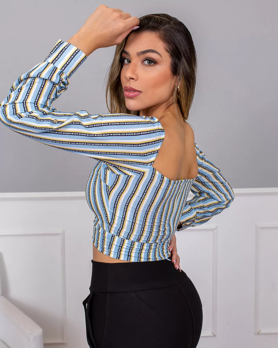 Limone - Cropped Limone Blue Printed Necklace Hoop 02-695 - 10009698 Limone - Cropped Limone Blue Printed Necklace Hoop 02-695 - 10009698