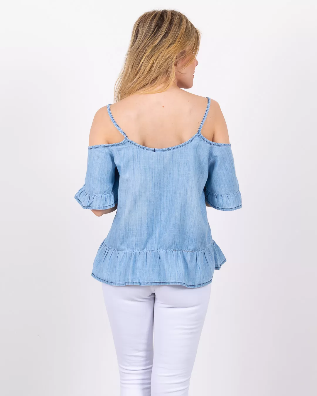 Lady Rock - Cropped Lady Rock shoulder to shoulder Light Blue - 10007918 Lady Rock - Cropped Lady Rock shoulder to shoulder Light Blue - 10007918