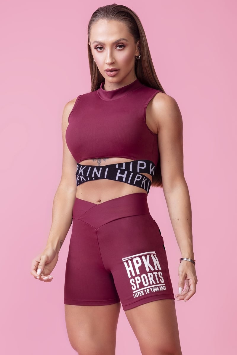 Hipkini - Ten Years Fitness Marsala Shorts with Pocket - 3338856 Hipkini - Ten Years Fitness Marsala Shorts with Pocket - 3338856