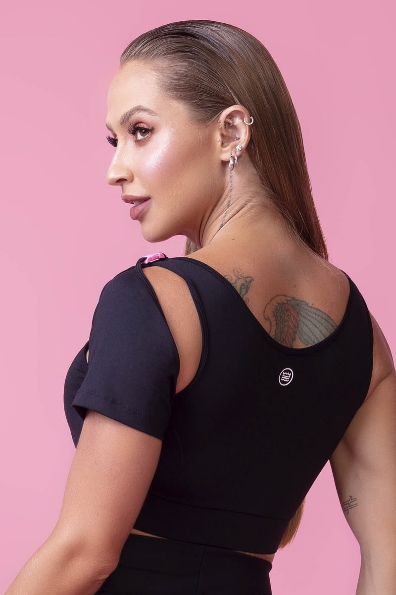 Hipkini - Top Ten Years Fitness Black with Removable Sleeve - 3338872