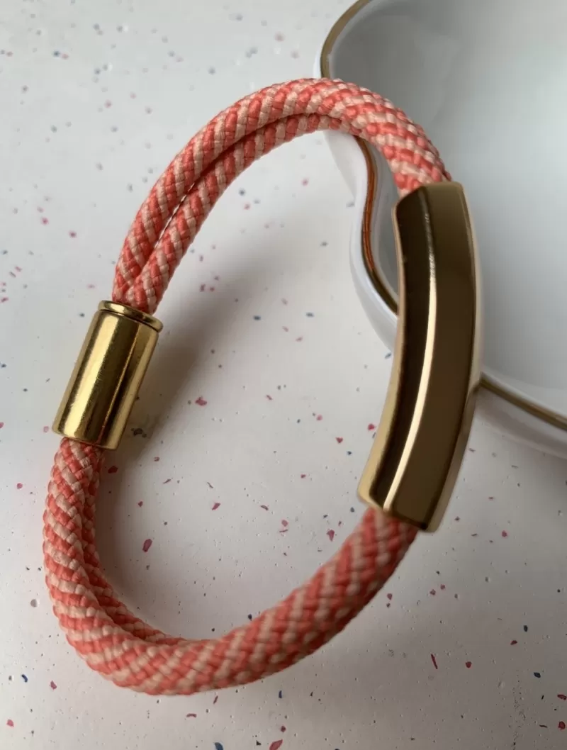 Mikabe - Coral Cord Btanklet - MK709