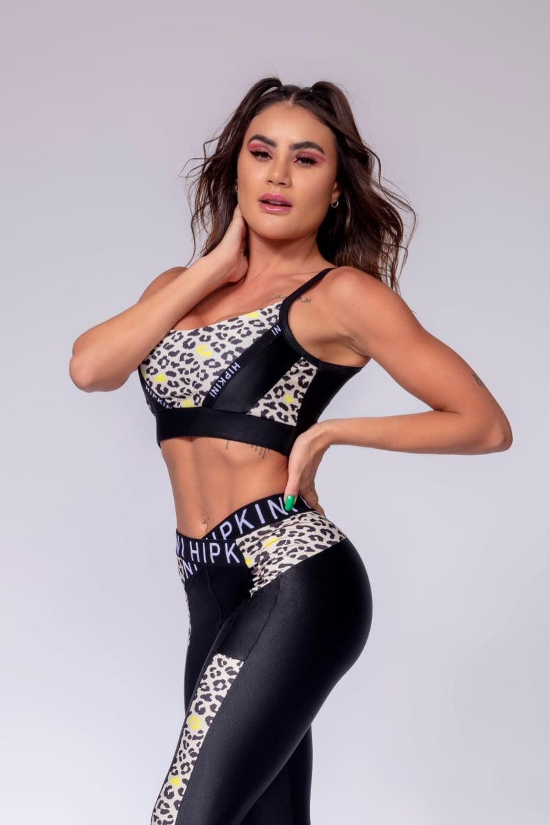 Hipkini - Top Aesthetic Fitness with Jaguar Print - 3339247 Hipkini - Top Aesthetic Fitness with Jaguar Print - 3339247