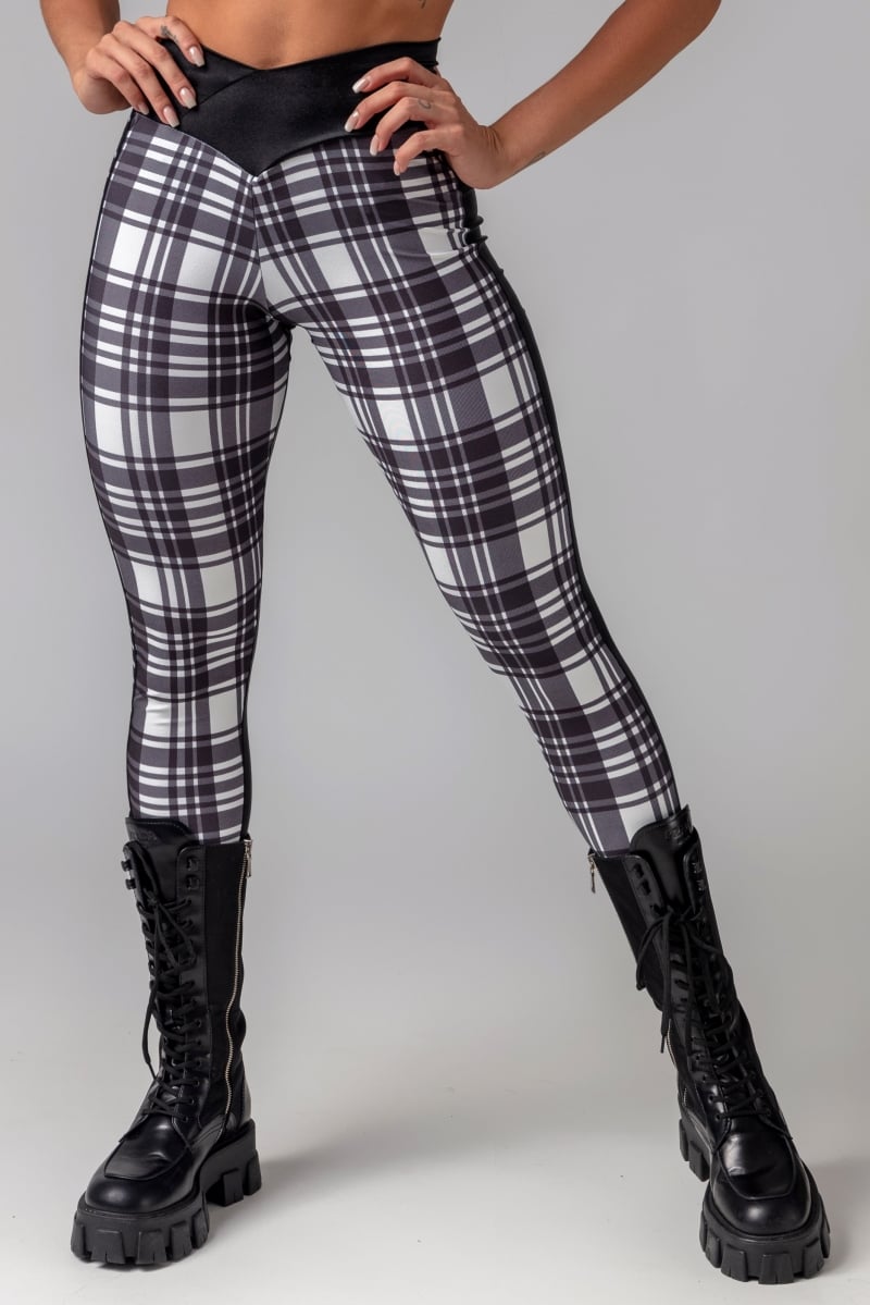 Hipkini - Obsessed Fitness Black Leggings with Plaid Print - 3339319