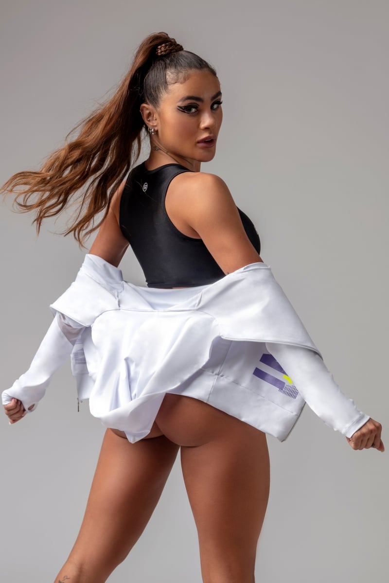 Hipkini - Obsessed Fitness White Coat with Lilac Silk and Hood - 3339302 Hipkini - Obsessed Fitness White Coat with Lilac Silk and Hood - 3339302