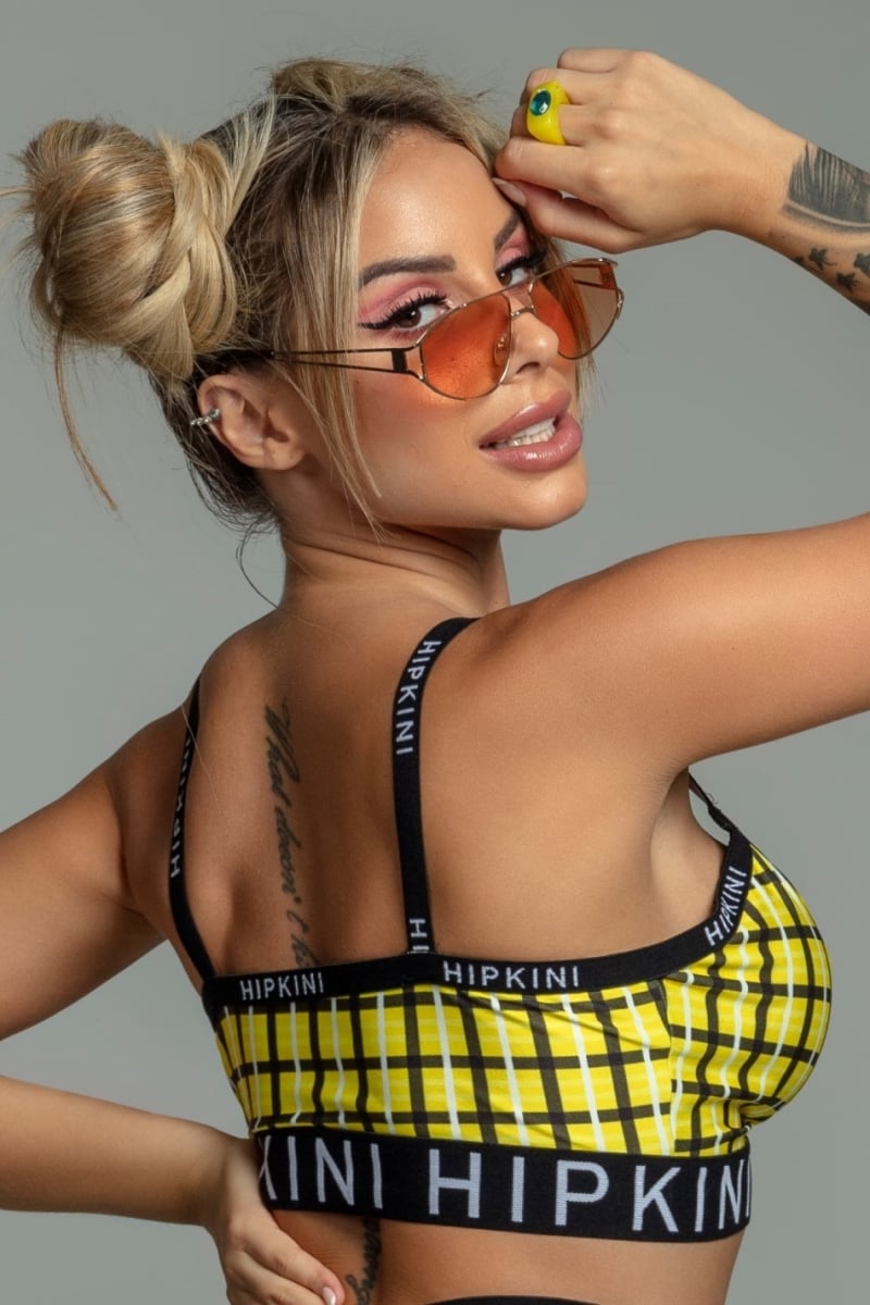 Hipkini - Top Glamor Fitness Checkered Print - 3339356 Hipkini - Top Glamor Fitness Checkered Print - 3339356