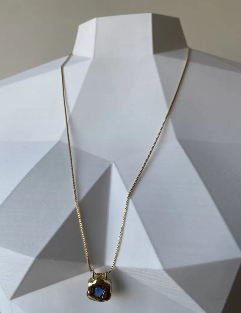 Mikabe - Blue Zirconia Organic Necklace - MK1011