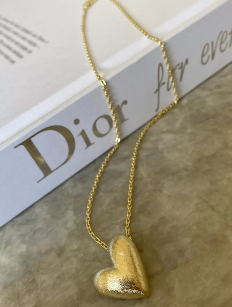 Mikabe - Heart Necklace Matte Gold - Mk1134