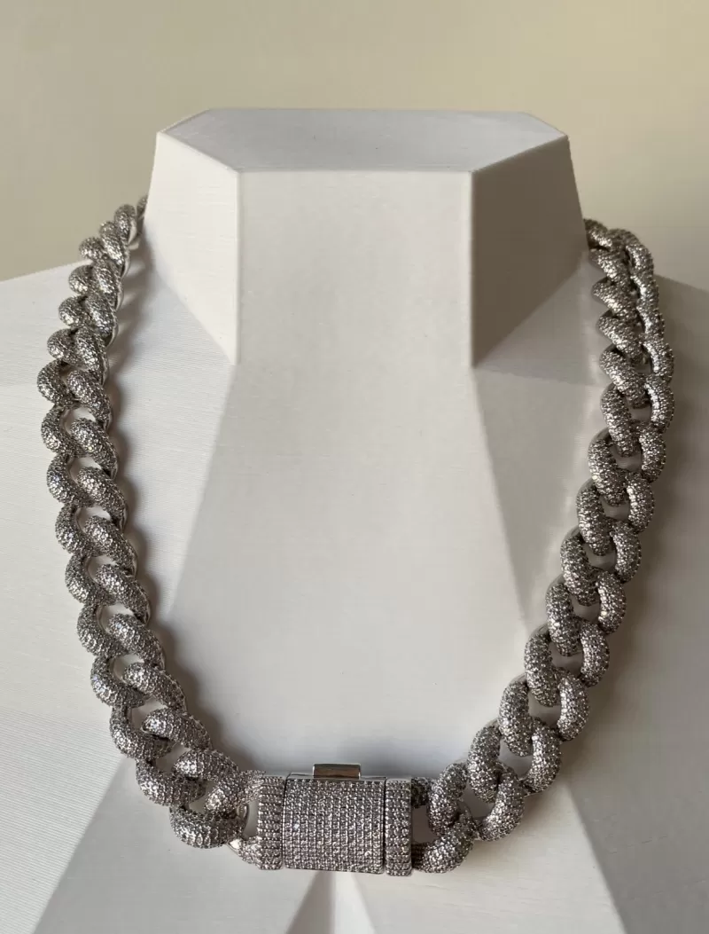 Mikabe - Luxury Studded Grumet Necklace - MK1173