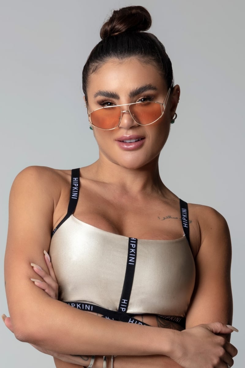 Hipkini - Top Hi Gorgeous Fitness Beige with Cross Strap - 3339588 Hipkini - Top Hi Gorgeous Fitness Beige with Cross Strap - 3339588