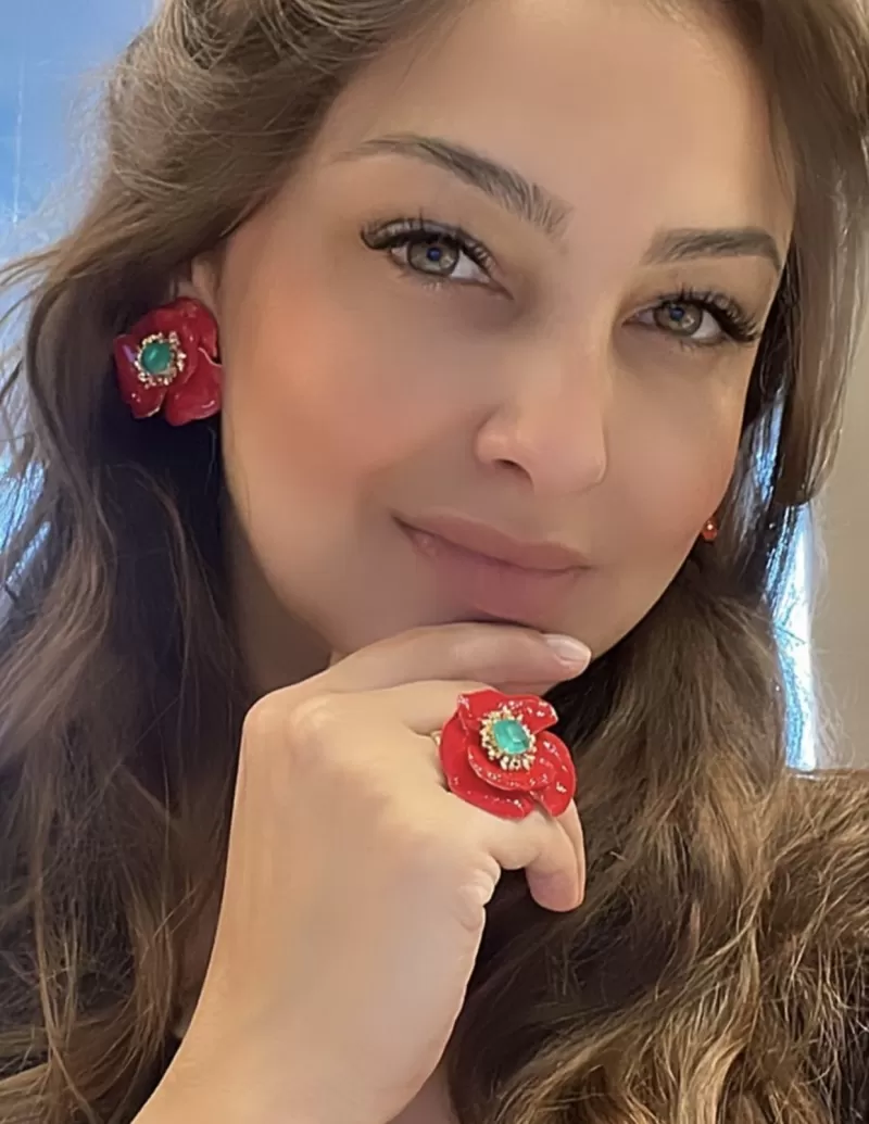 Mikabe - Flower Earring Enamelled Red and Tourmaline Fusion - MK1446 Mikabe - Flower Earring Enamelled Red and Tourmaline Fusion - MK1446